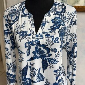 Floral Navy Blue and White Long Sleeve Pin-tuck Top, V Neck